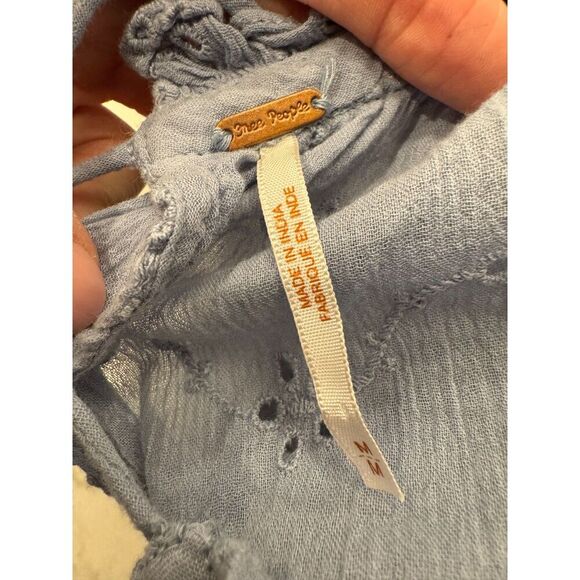 Free People Letters to Juliet Eyelet Top Size M White 100% Cotton Boho Chic - Picture 5 of 6